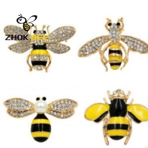 Bee brooch